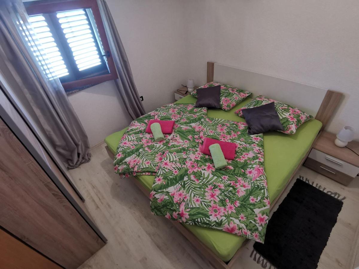 Appartamento Haus Cataleya Umago Esterno foto