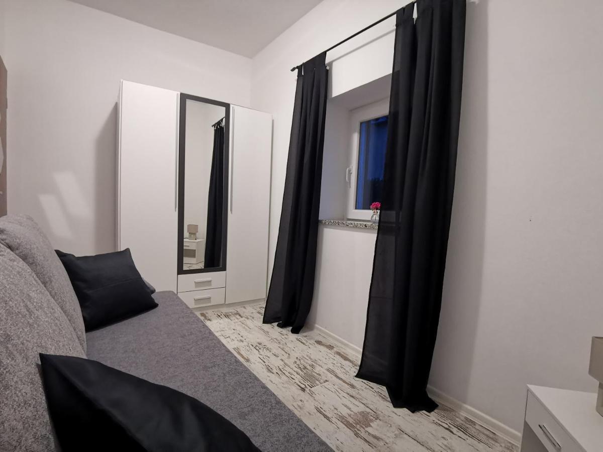 Appartamento Haus Cataleya Umago Esterno foto