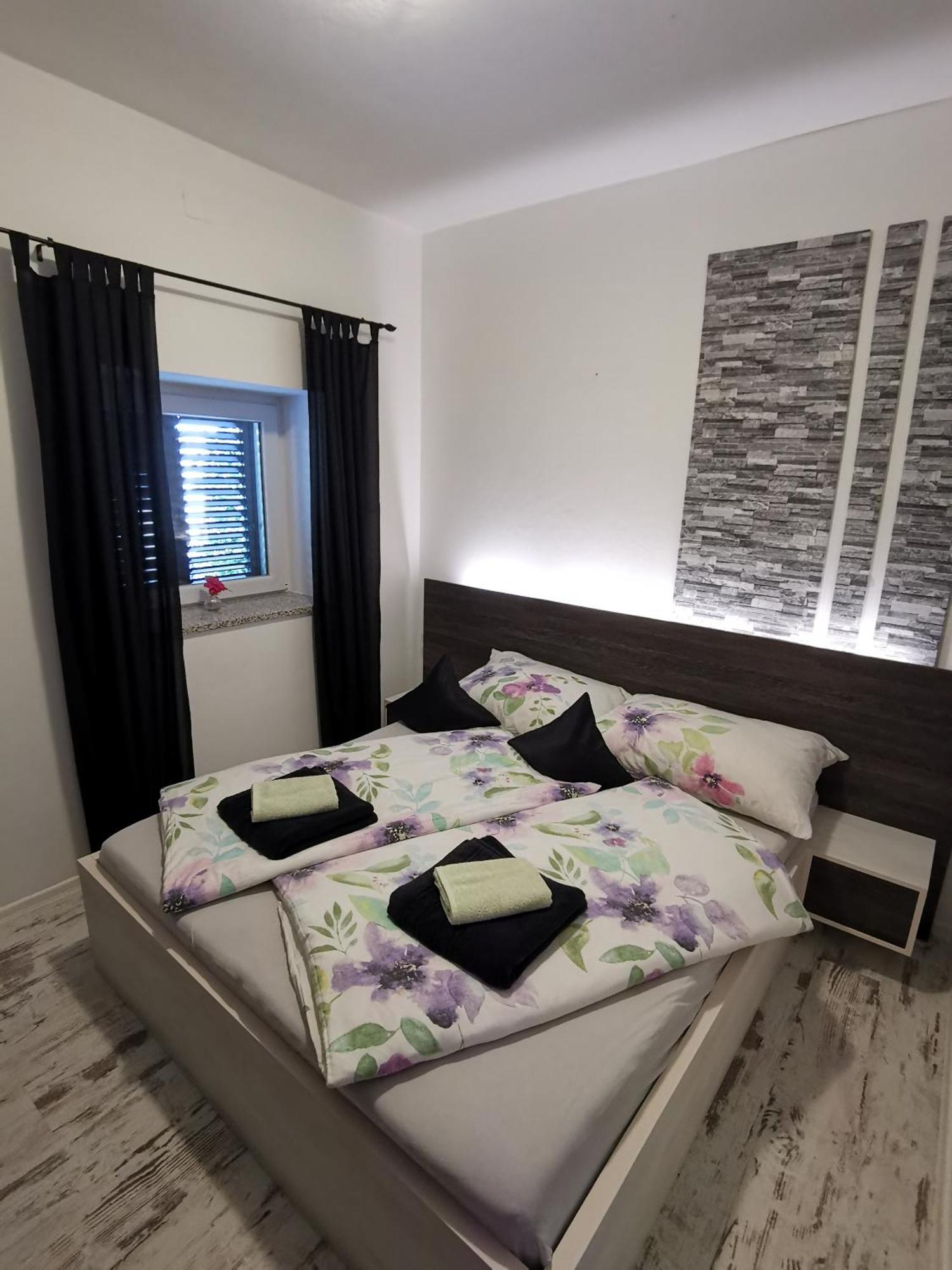 Appartamento Haus Cataleya Umago Esterno foto