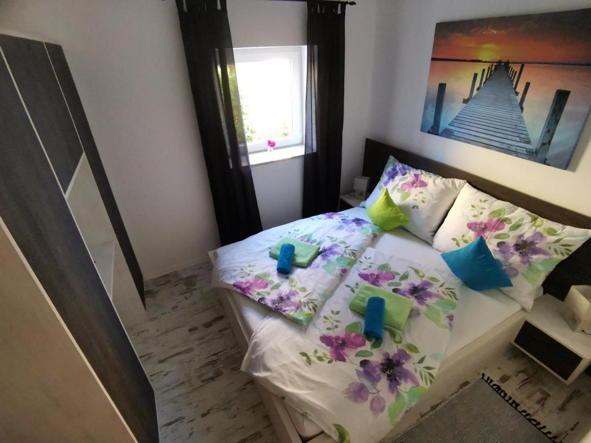 Appartamento Haus Cataleya Umago Esterno foto